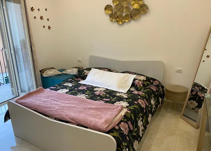 La Ginestra בית הארחה 4*